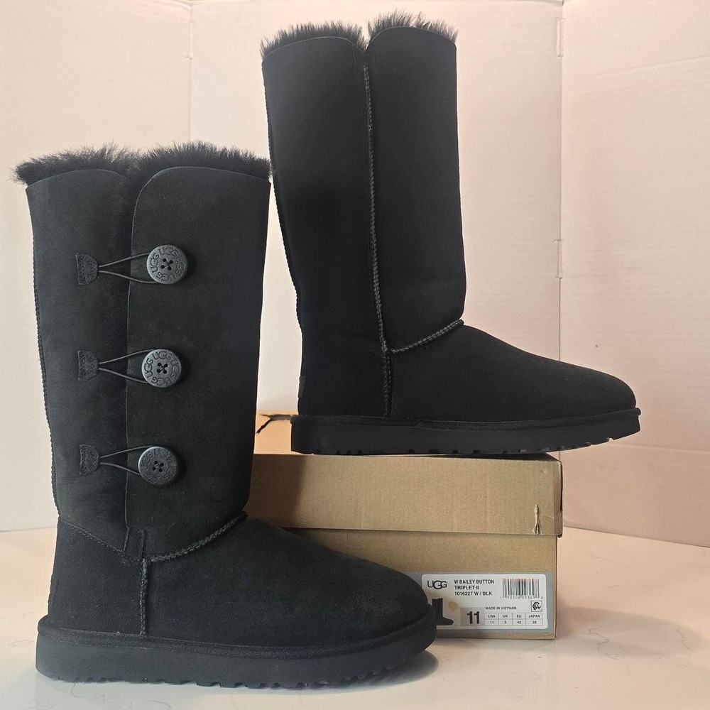 UGG women bailey button triple ll black 1016227 women's - 11 US